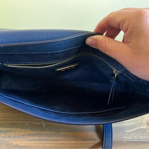 Tory Burch Navy Blue Thea Leather Crossbody Bag Purse - Picture 6 of 10